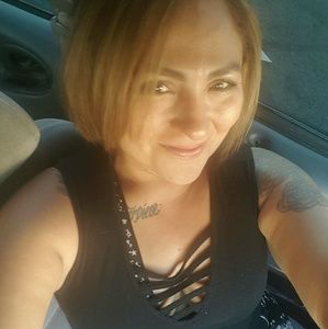 Meet your Posher, Anahi